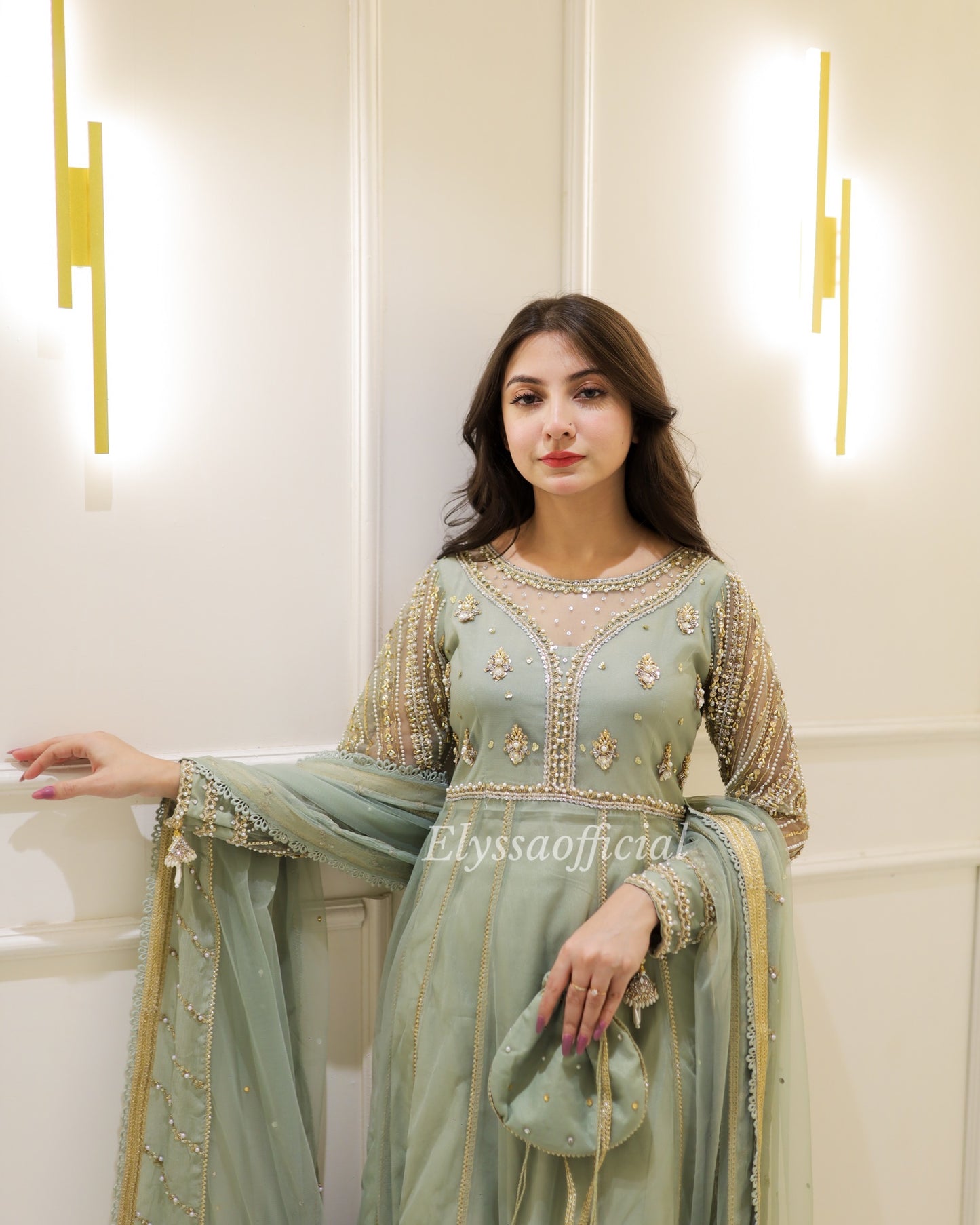 Mahnoor 🕊️