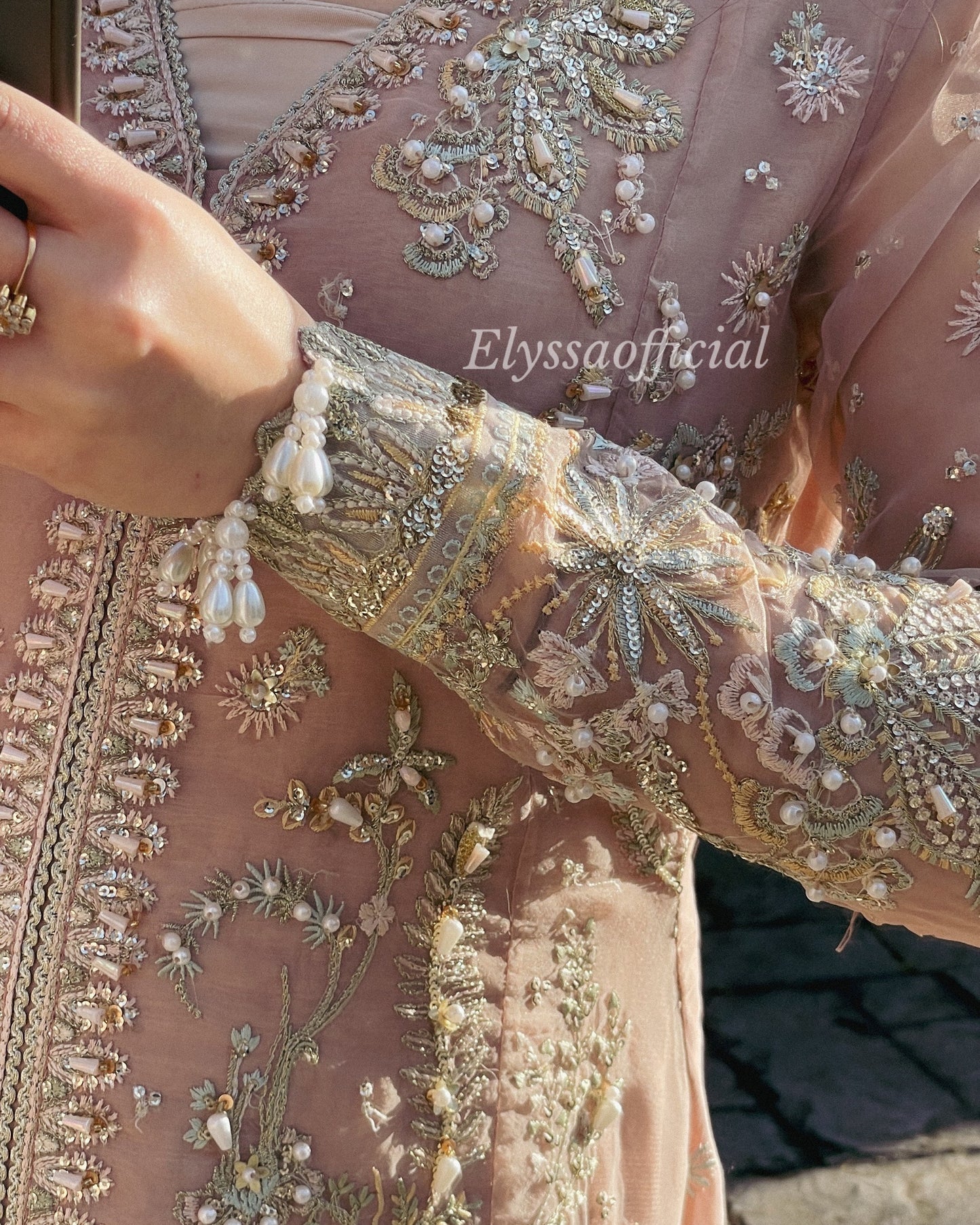 Riyah 🕊️ PRE ORDER DELIVERY 3-4 WEEKS