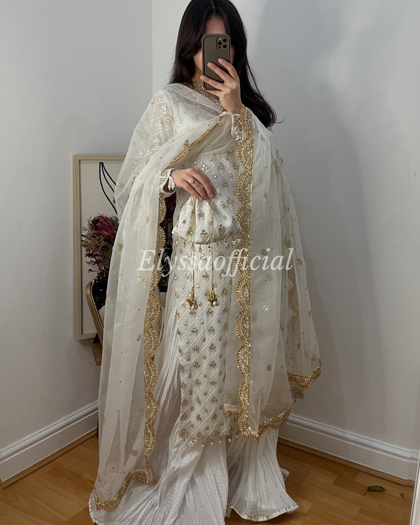 Maahim white 🕊️ PRE ORDER
