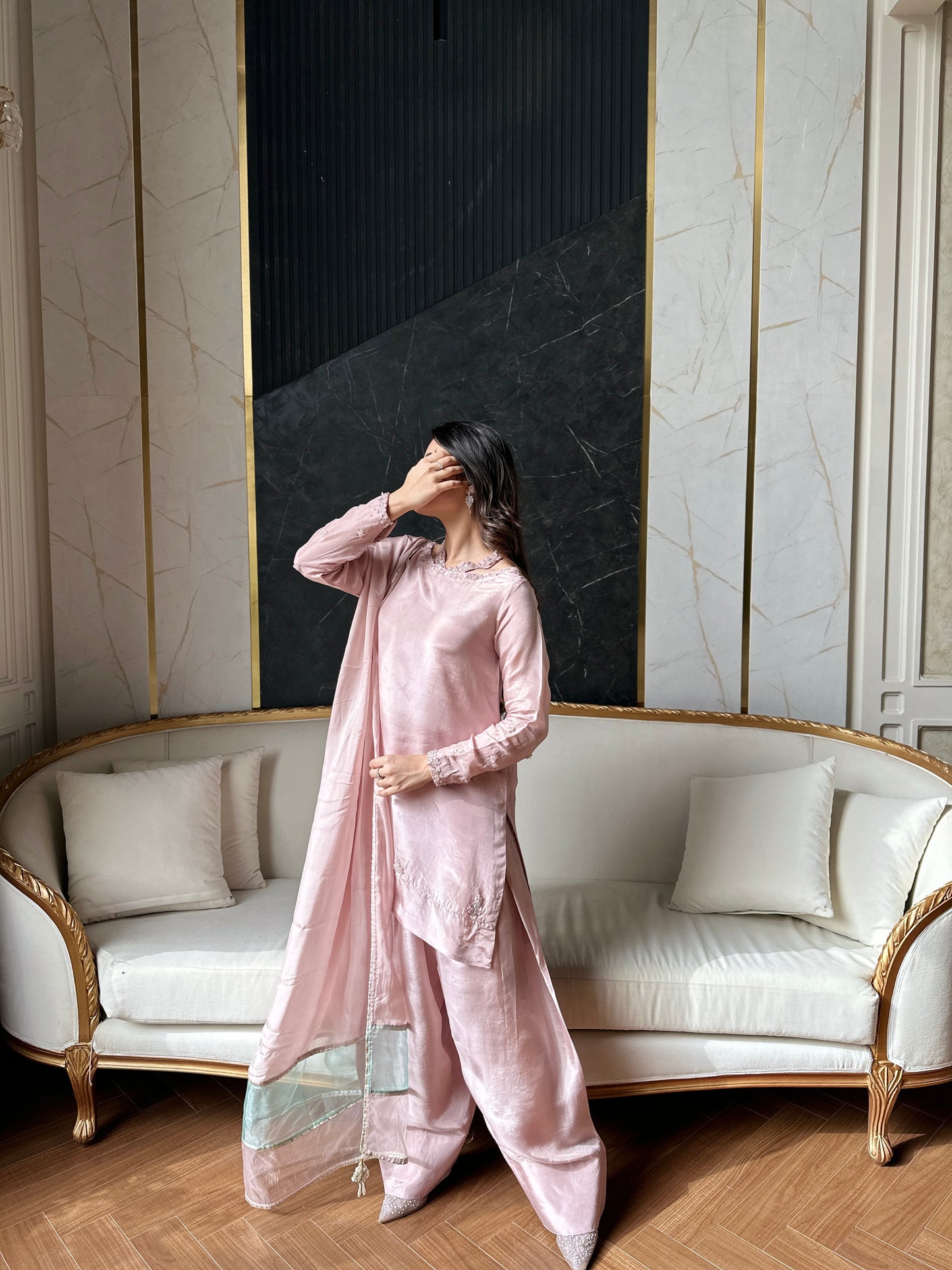 Neha farshi 🕊️ READY TO DISPATCH