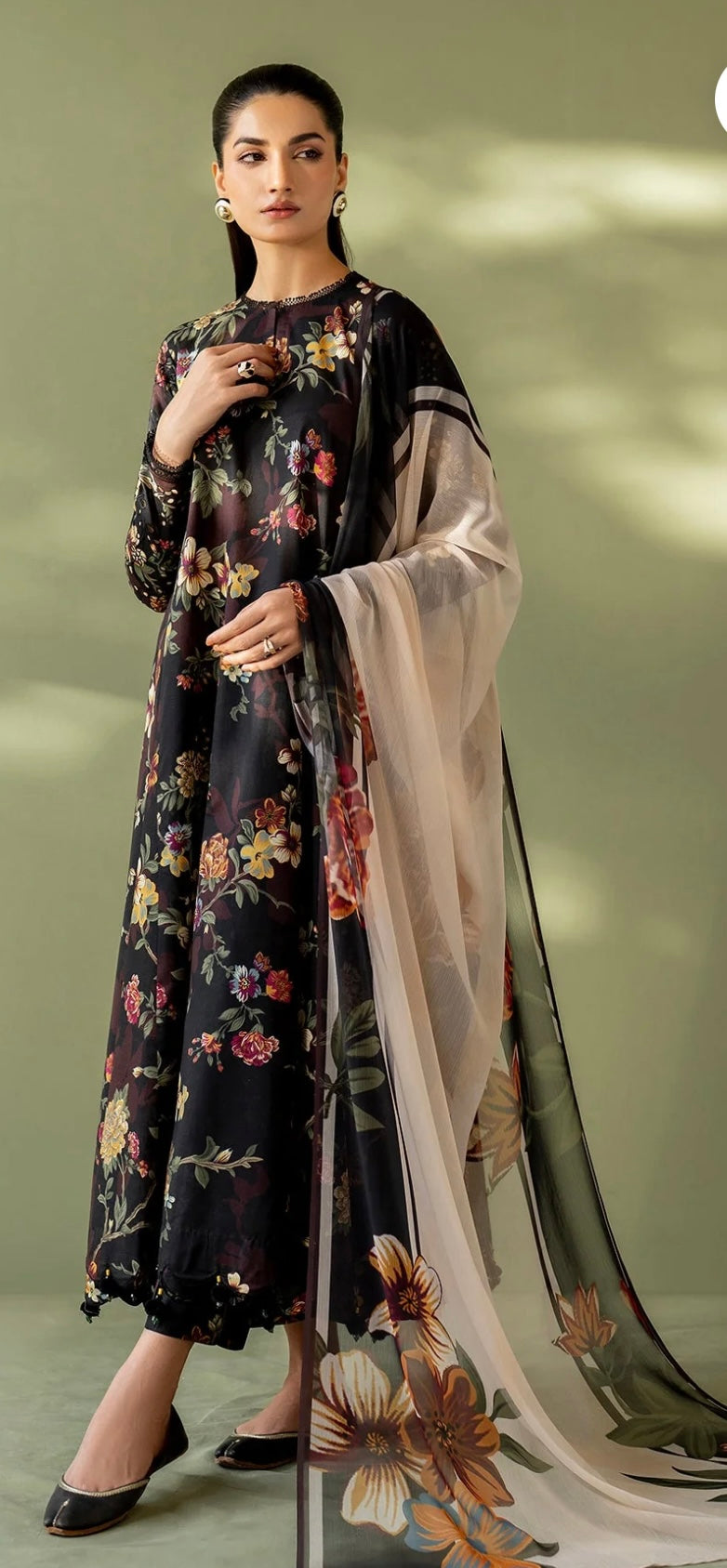 Baroque floral 🕊️ READY TO DISPATCH