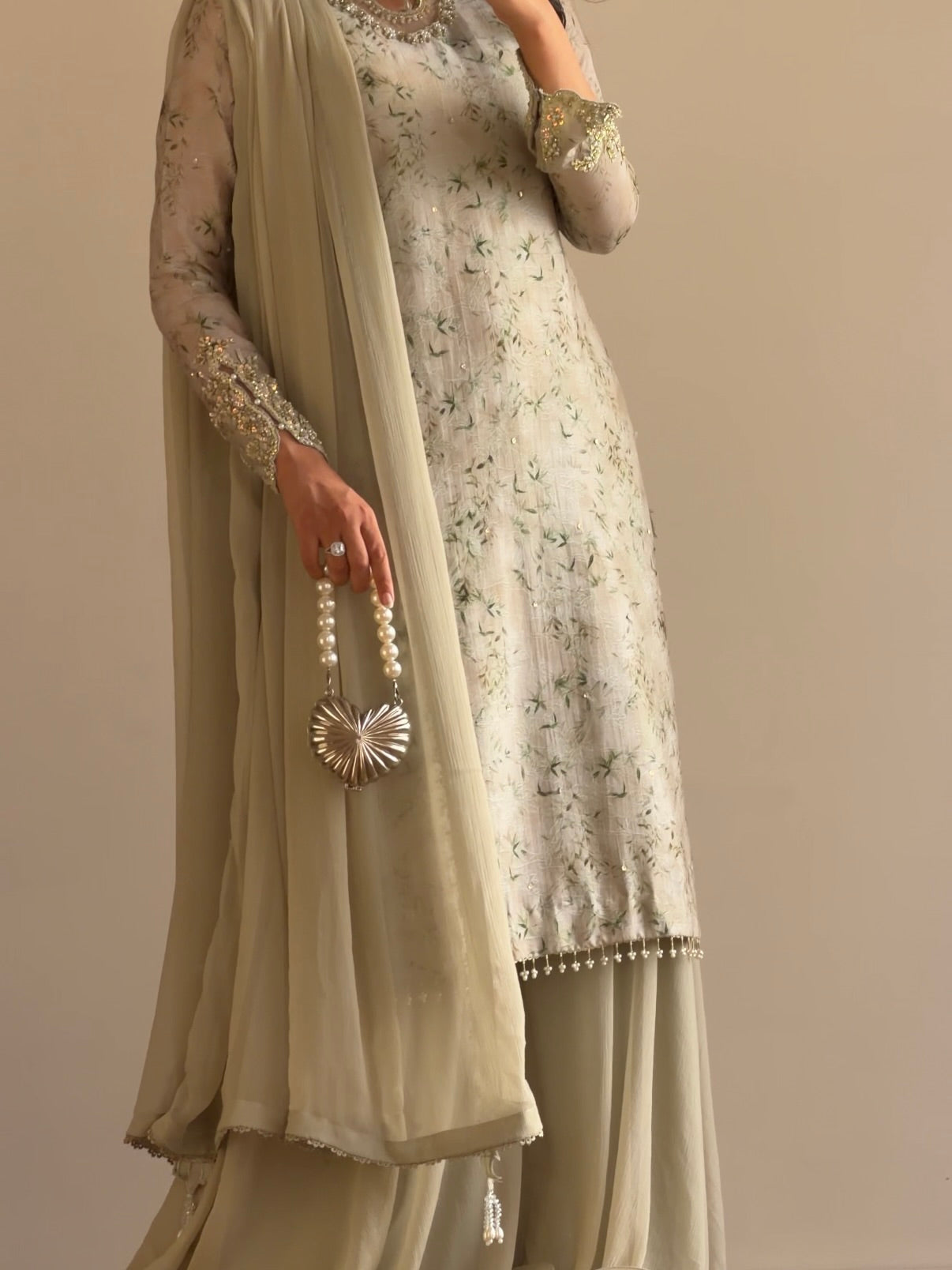 Meerab green 🕊️ PRE ORDER 6 WEEKS DELIVERY