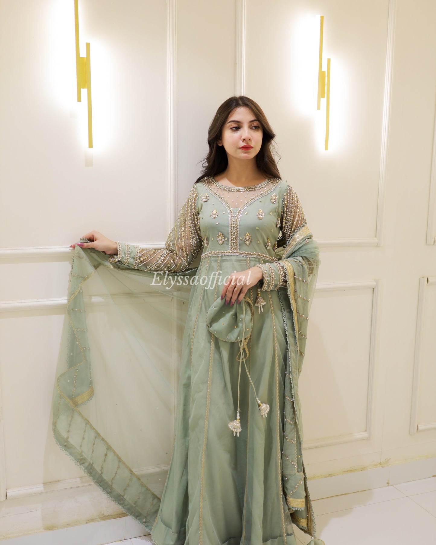 Mahnoor 🕊️