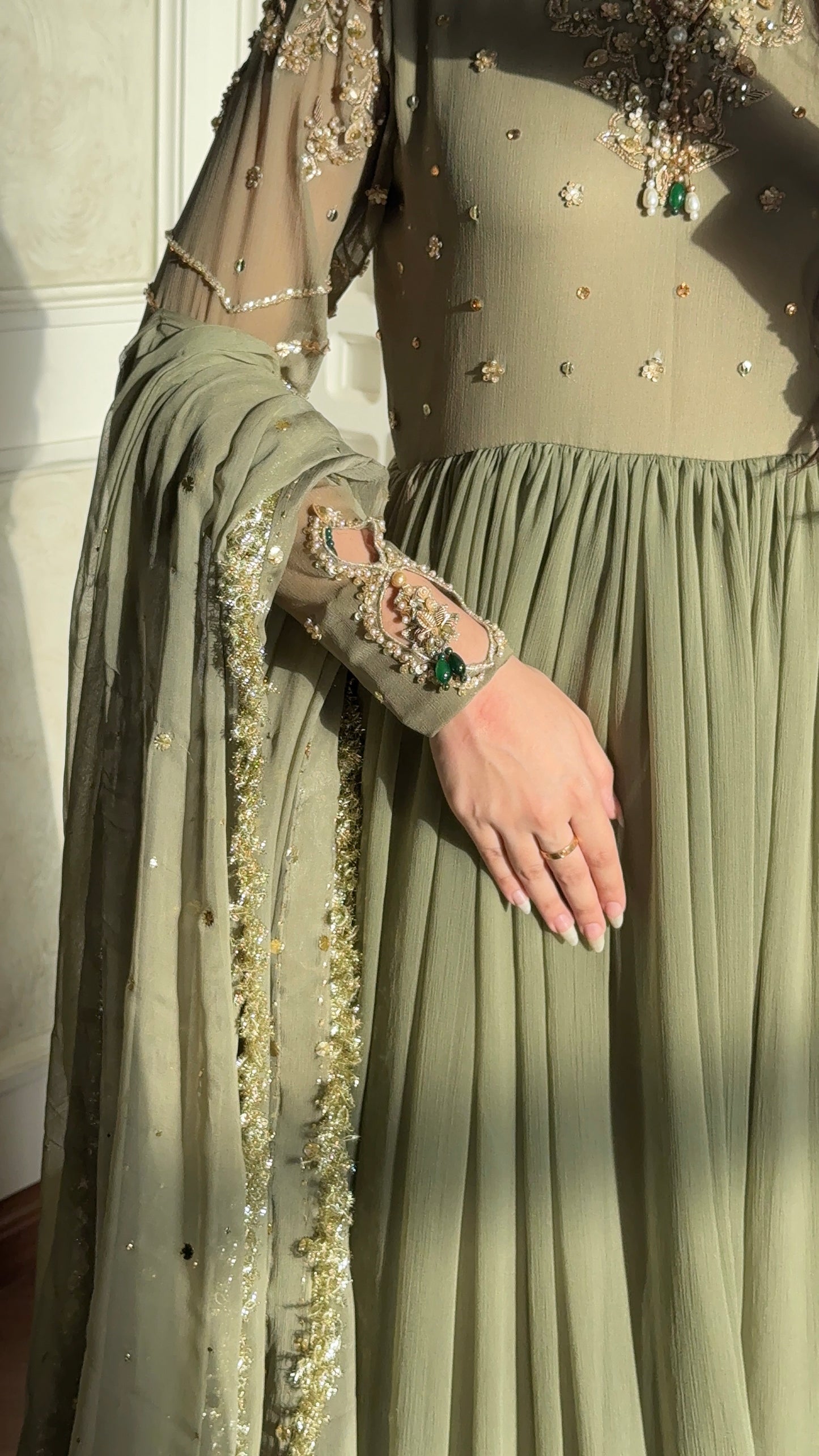 Minaal olive 🕊️ PRE ORDER