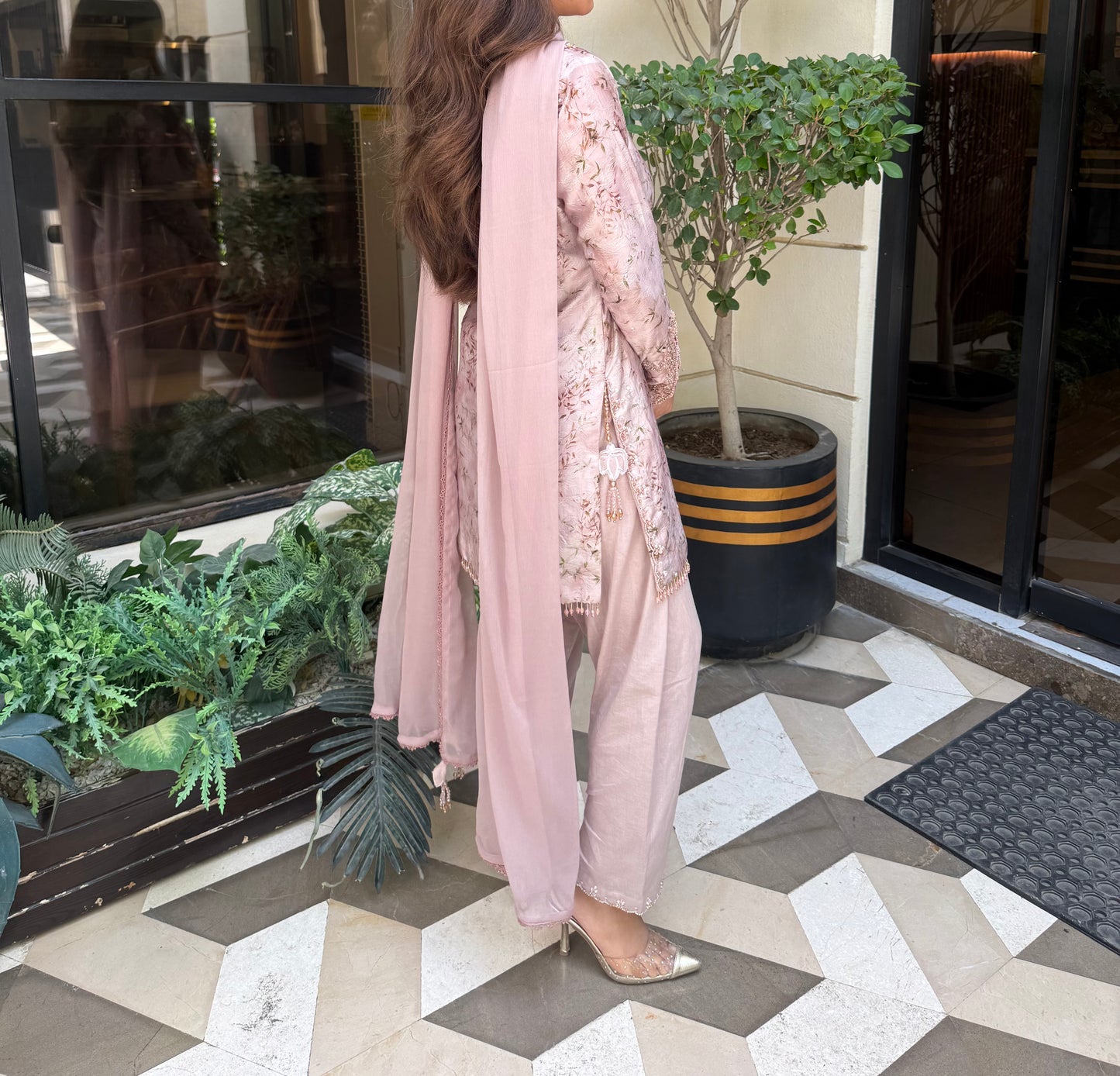 Meerab pink 🕊️ PRE ORDER 6 WEEKS DELIVERY