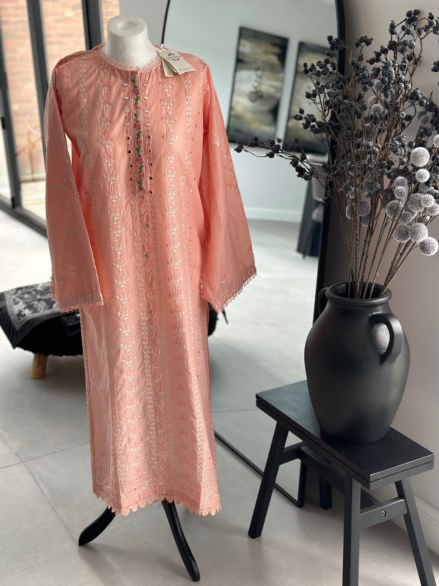 Agha noor kurta 🕊️