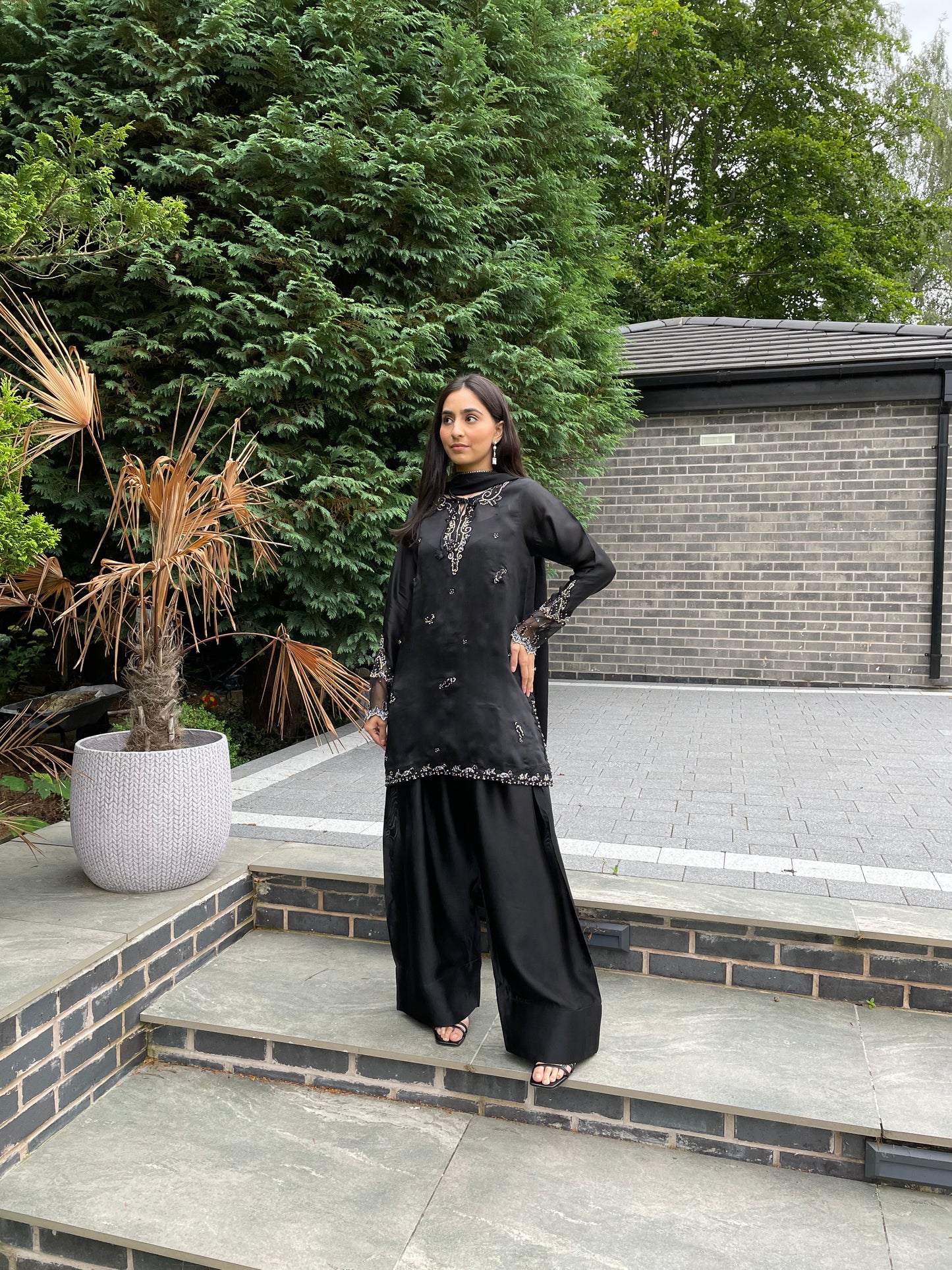 Ayla black farshi 🕊️ READY TO DISPATCH
