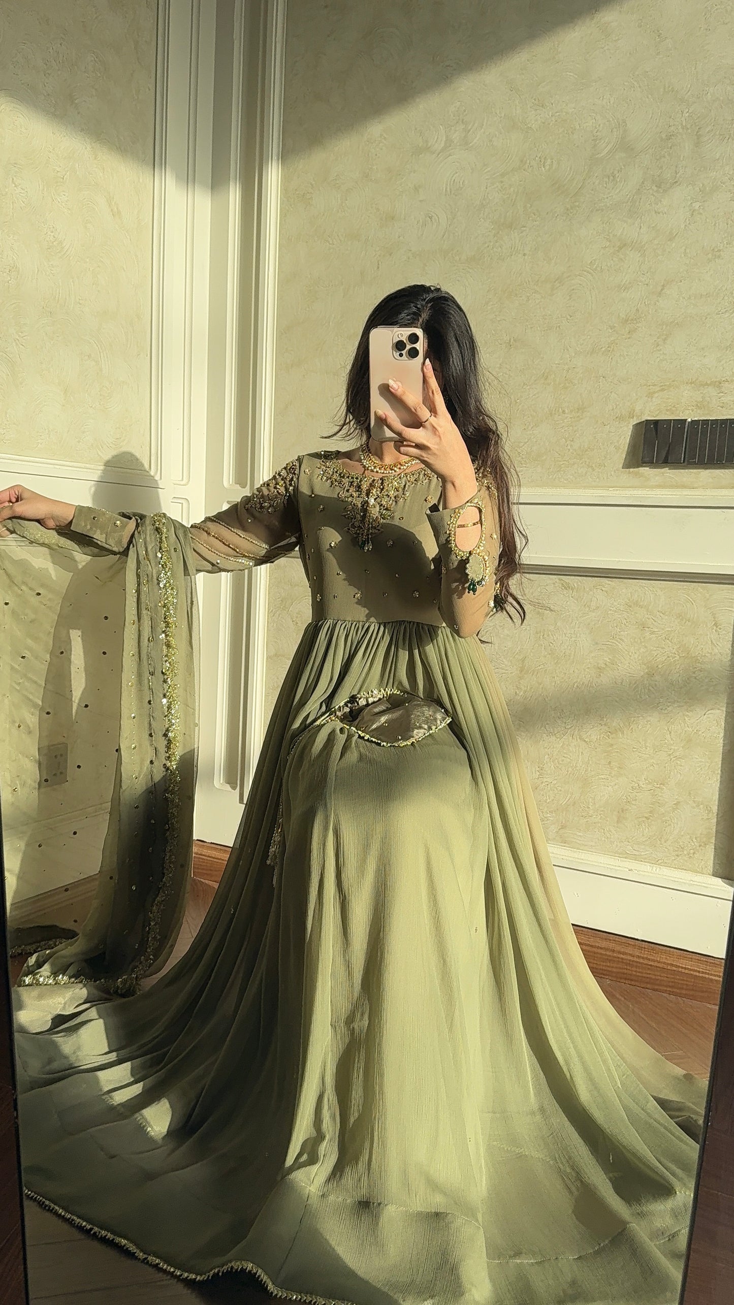 Minaal olive 🕊️ PRE ORDER