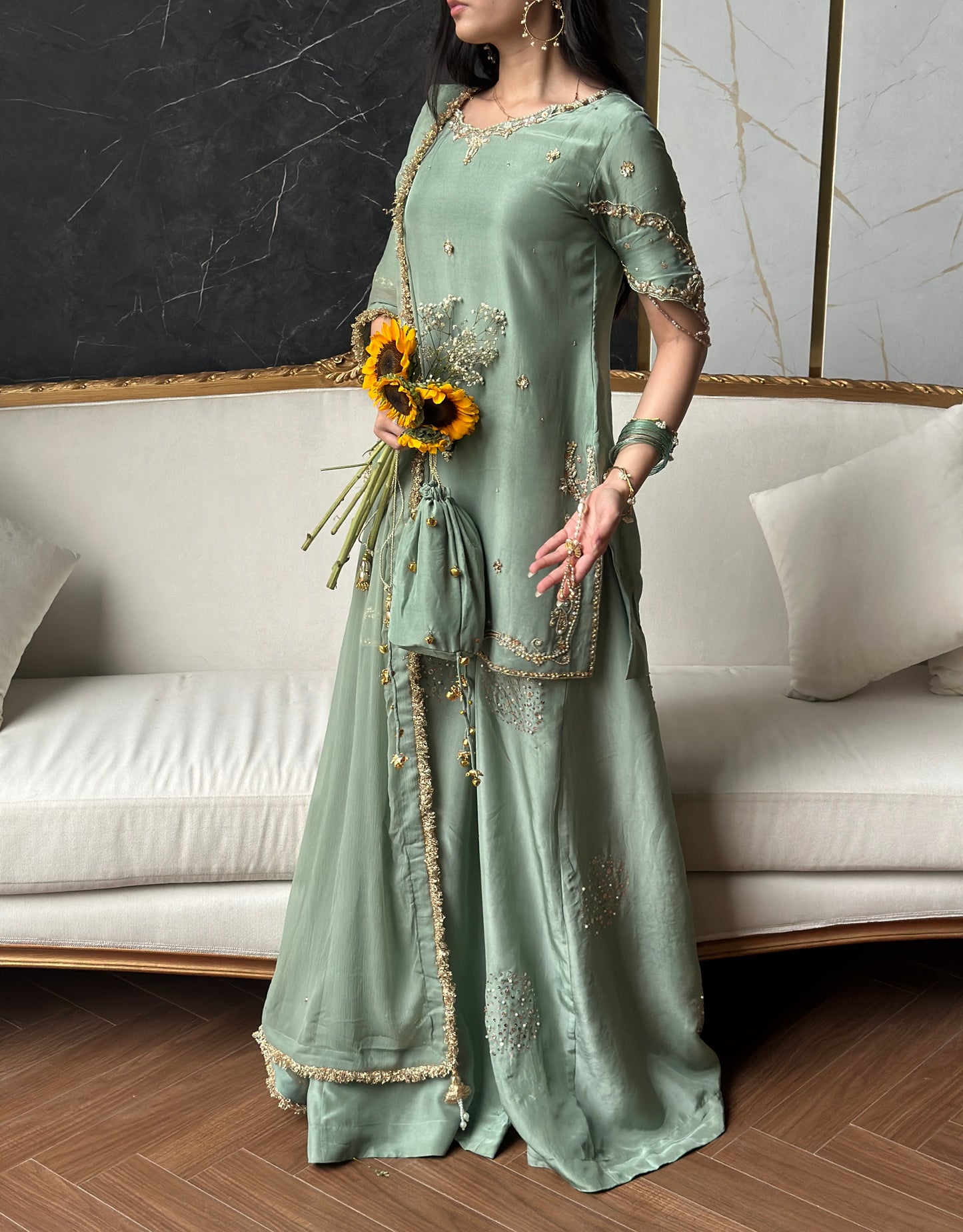 Mehnaz half sleeves 🕊️ PRE ORDER