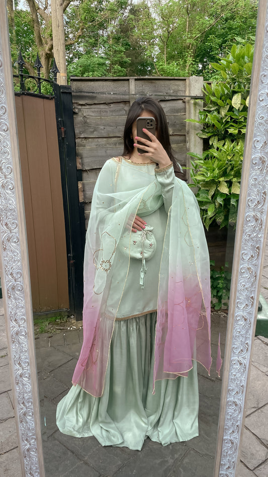 Mint blossom 🕊️ PRE ORDER 4 weeks delivery