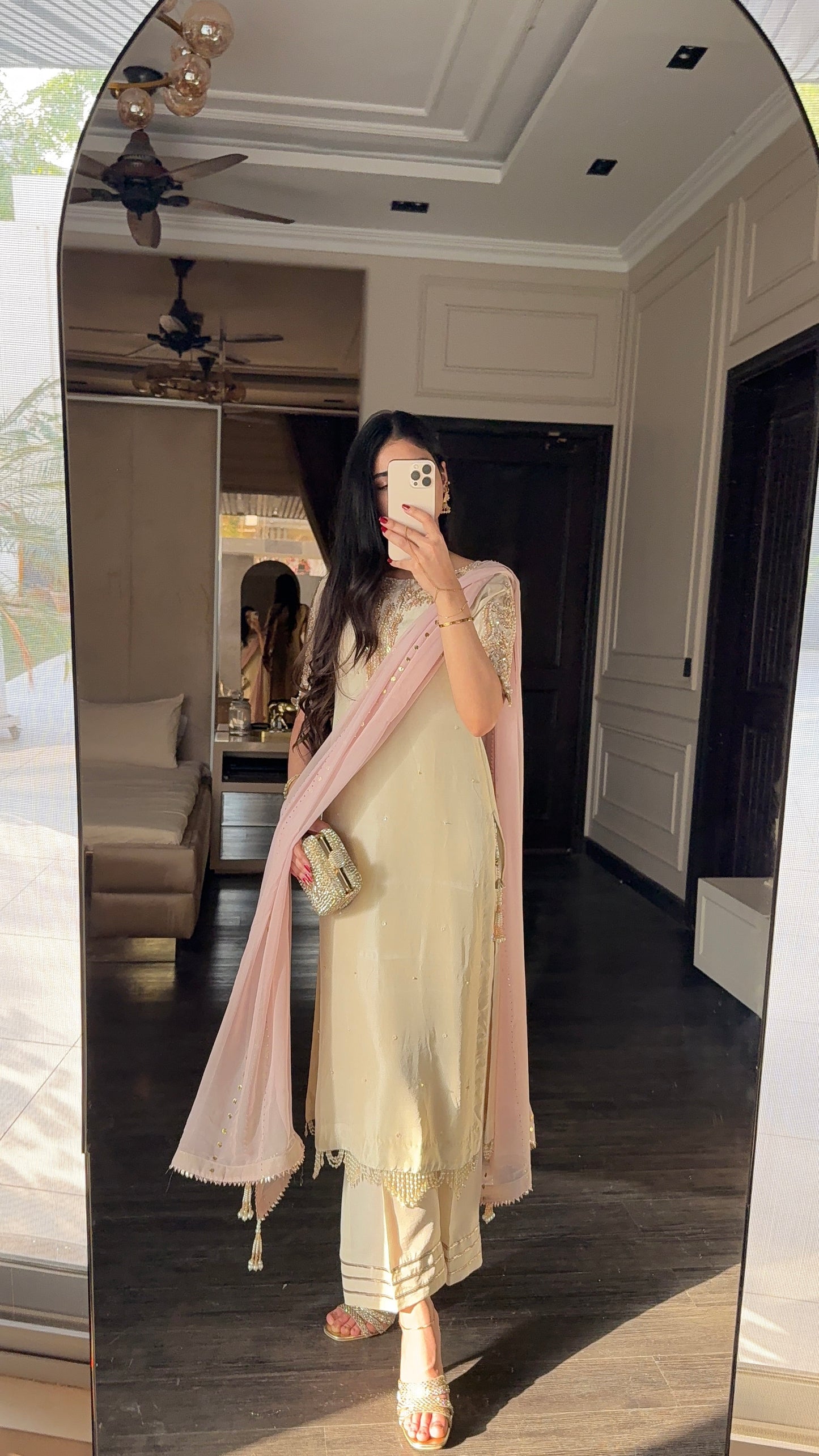 Sehrish Short Sleeves 🕊️ READY TO DISPATCH