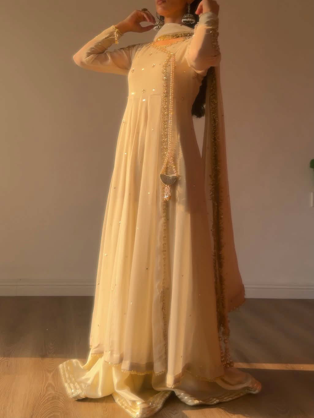Urwa 🕊️PRE ORDER 4 WEEKS DELIVERY