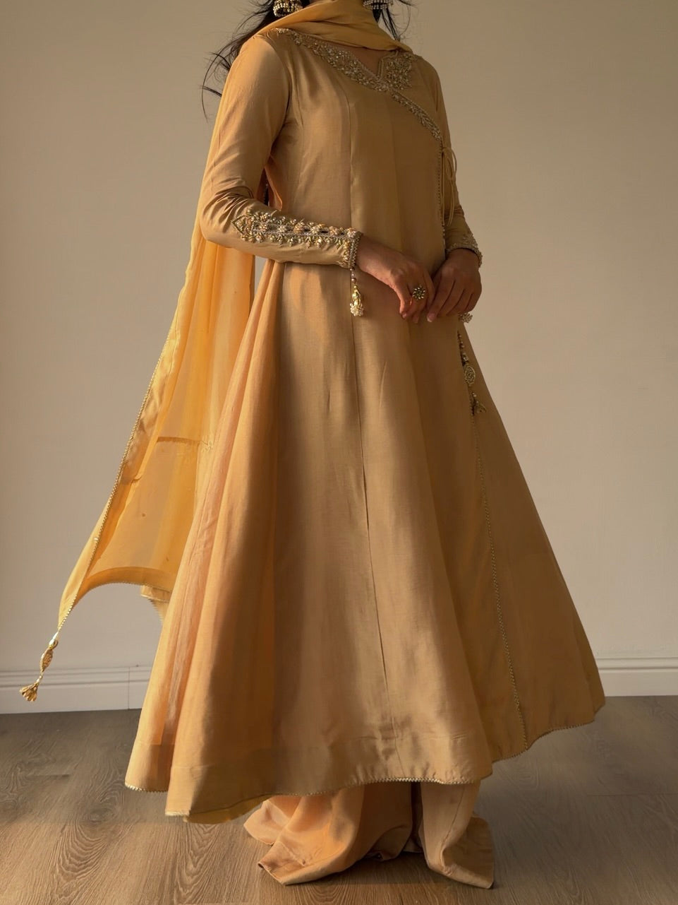 Nayha 🕊️ Butter yellow