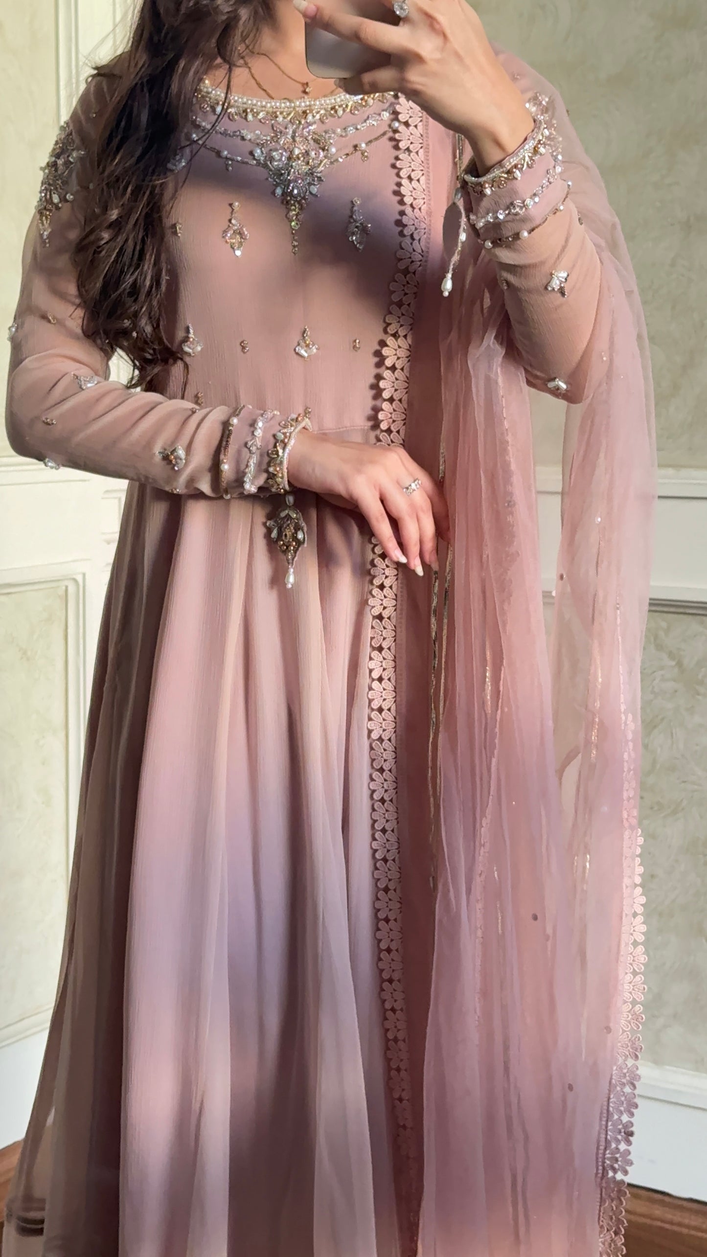 Meerab 🕊️ PRE ORDER