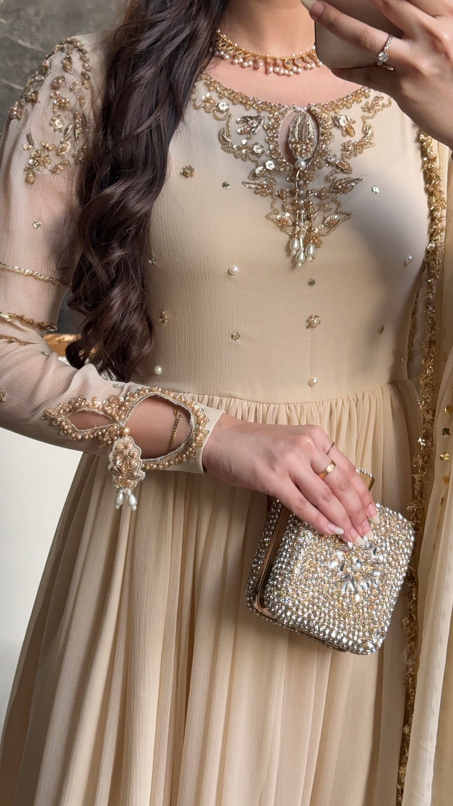 Minaal gold 🕊️ PRE ORDER