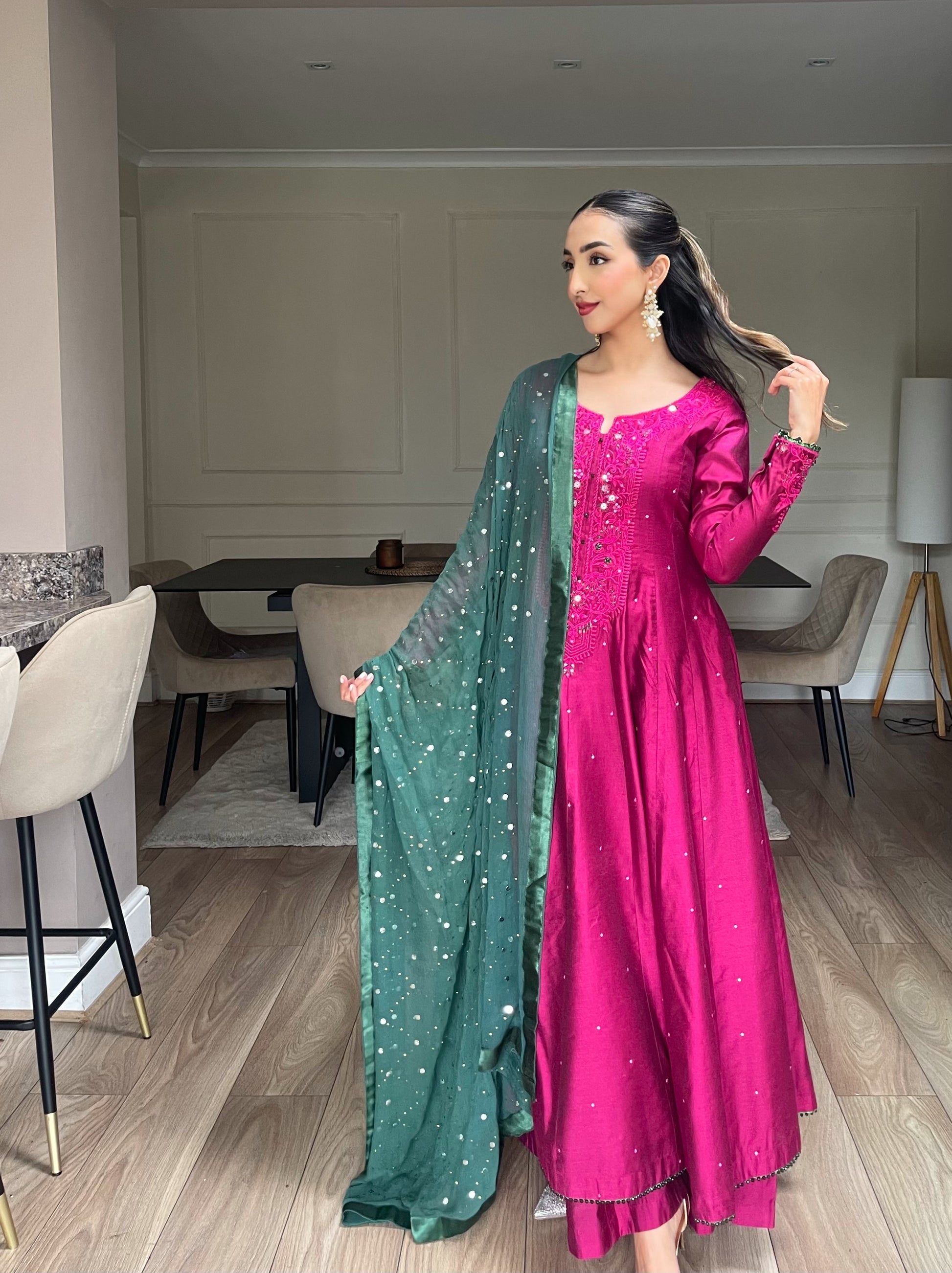 Jaisha 🕊️ PRE ORDER DELIVERY 5 WEEKS