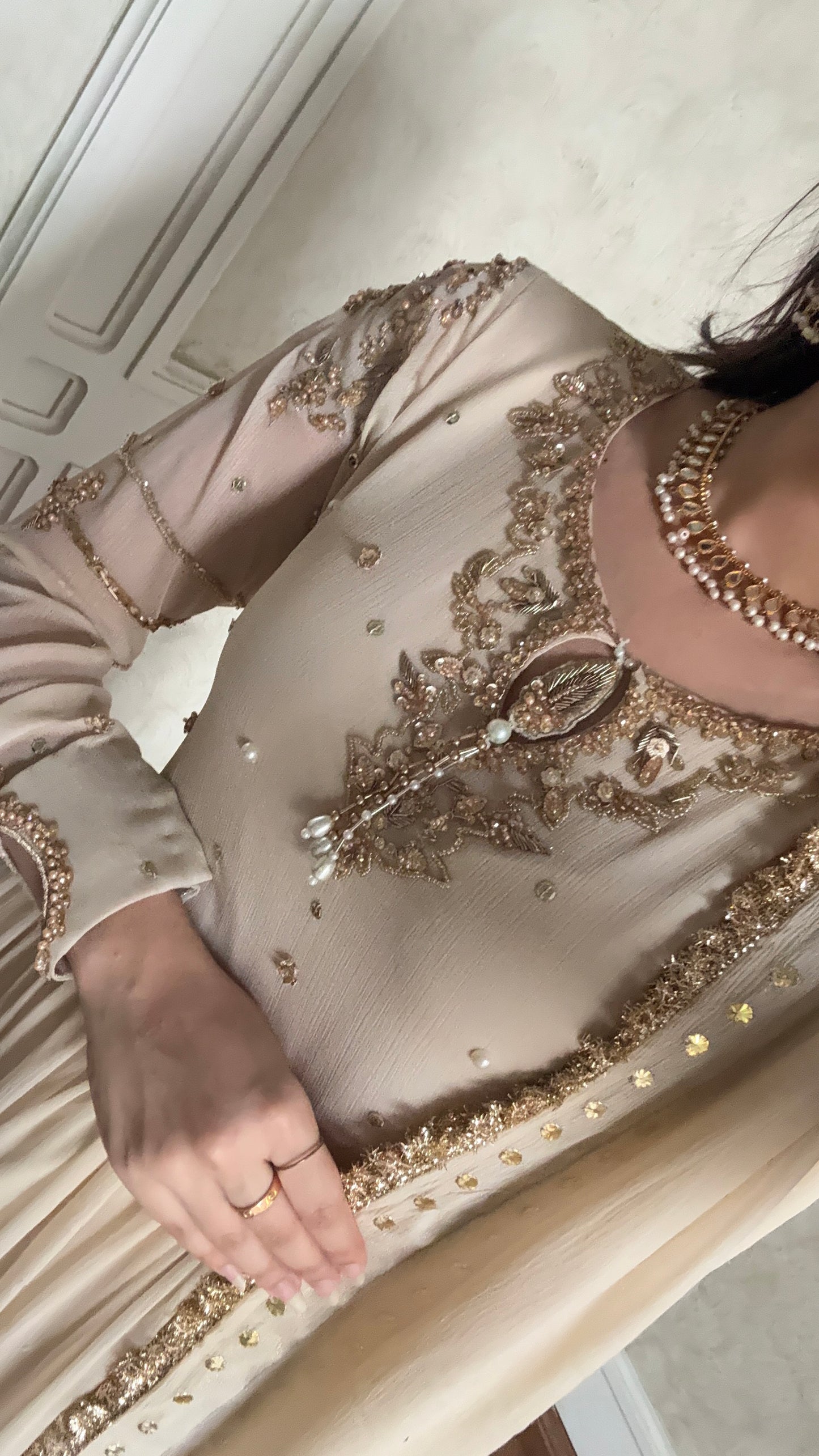 Minaal gold 🕊️ PRE ORDER