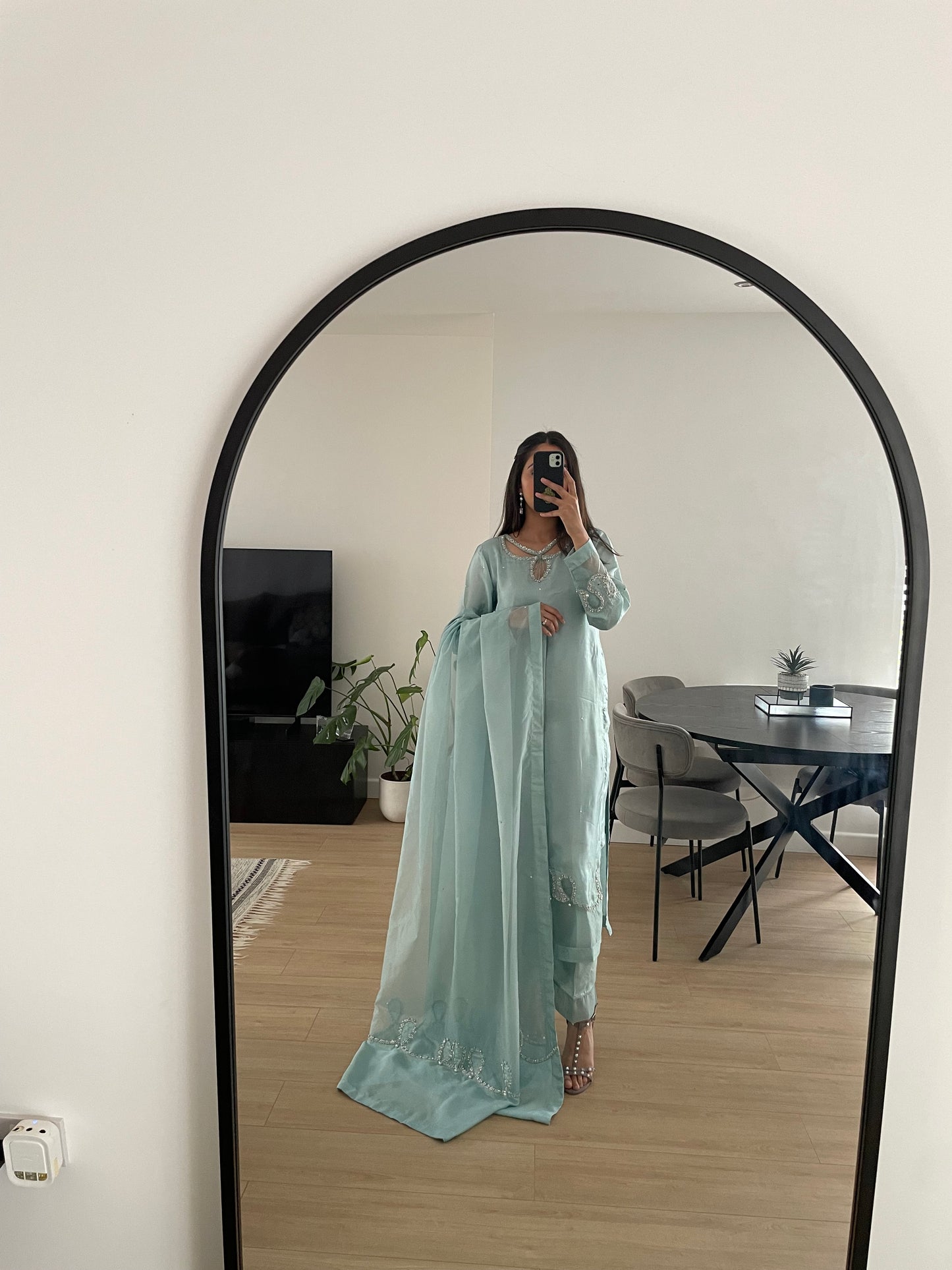 Elan blue 🕊️ READY TO DISPATCH