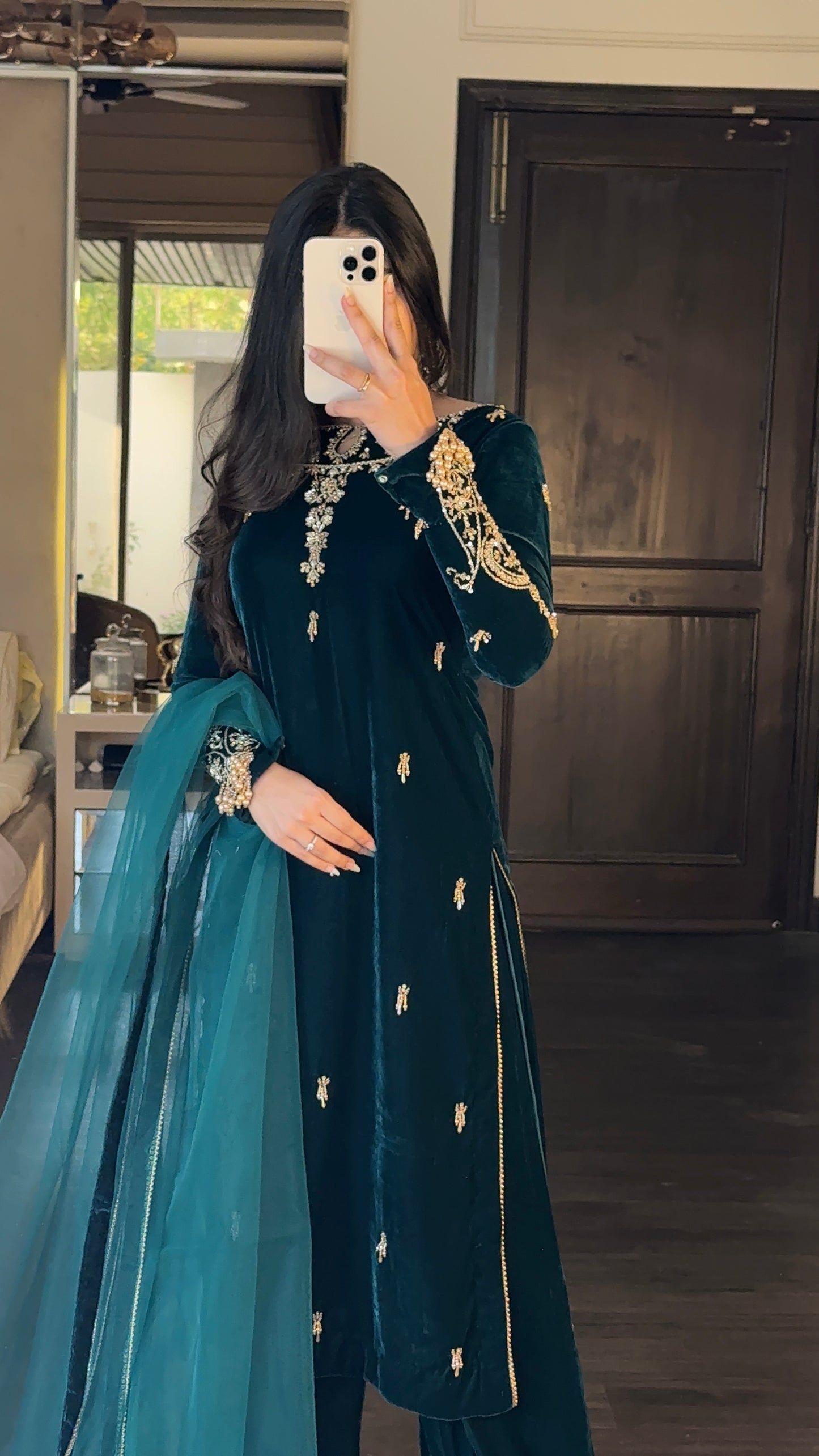 Aafreen 🕊️ PRE ORDER 3 WEEKS DELIVERY