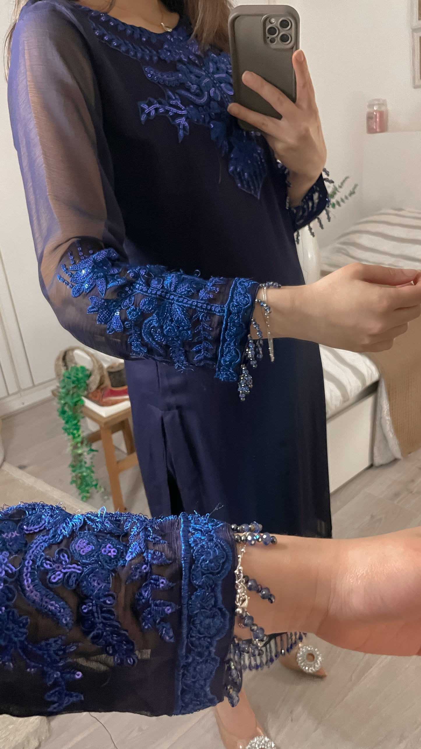 Blue glam 🕊️