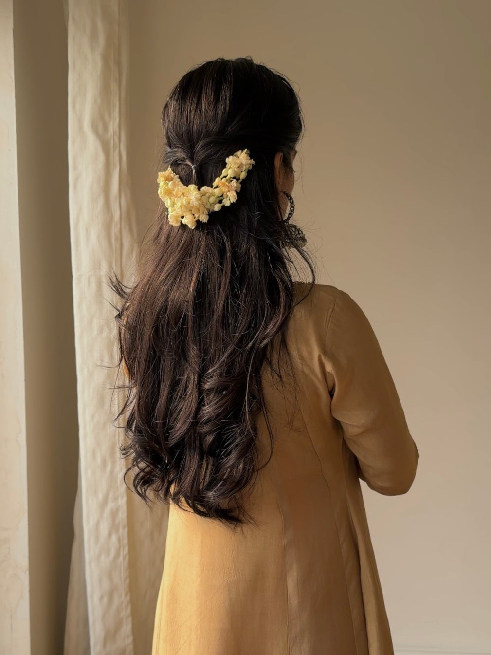 Nayha 🕊️ Butter yellow