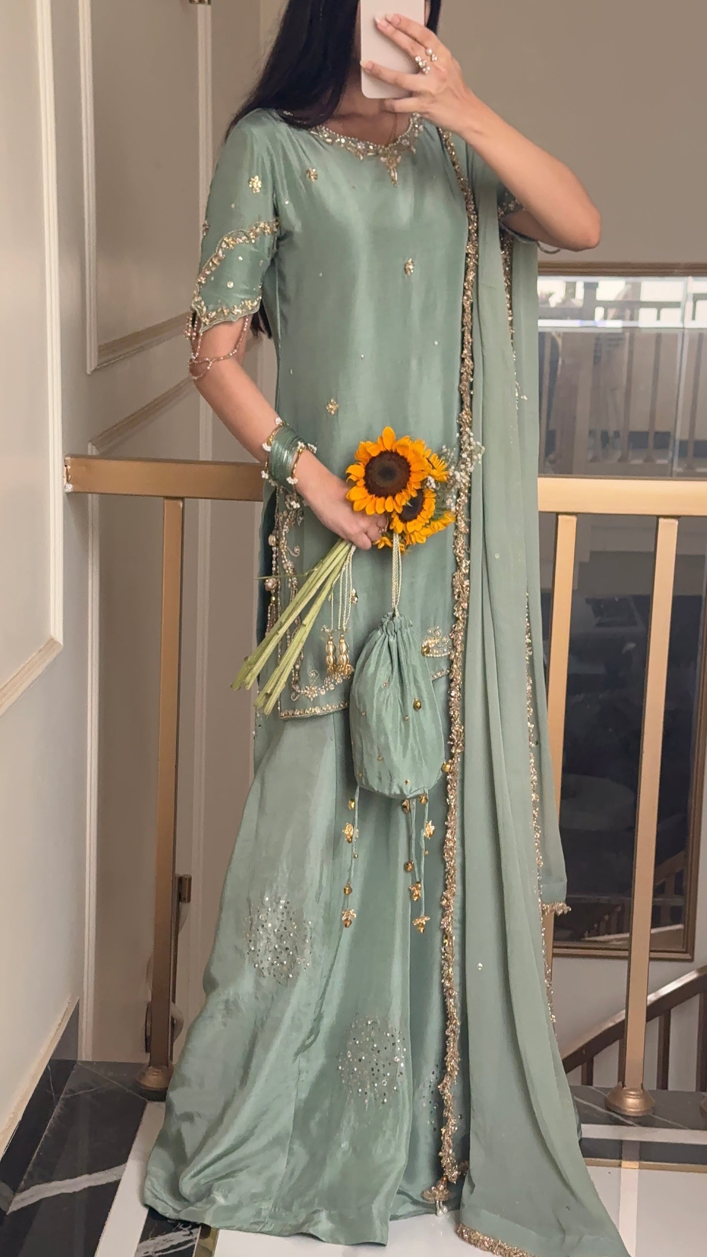 Mehnaz half sleeves 🕊️ READY TO DISPATCH