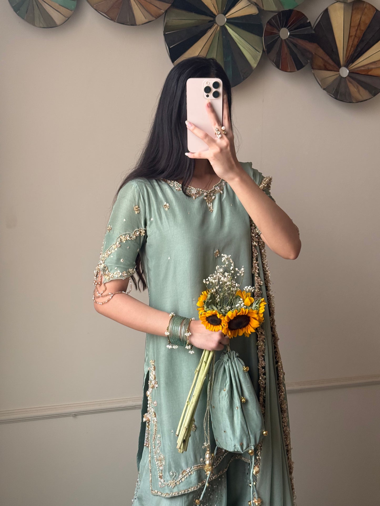 Mehnaz half sleeves 🕊️ READY TO DISPATCH