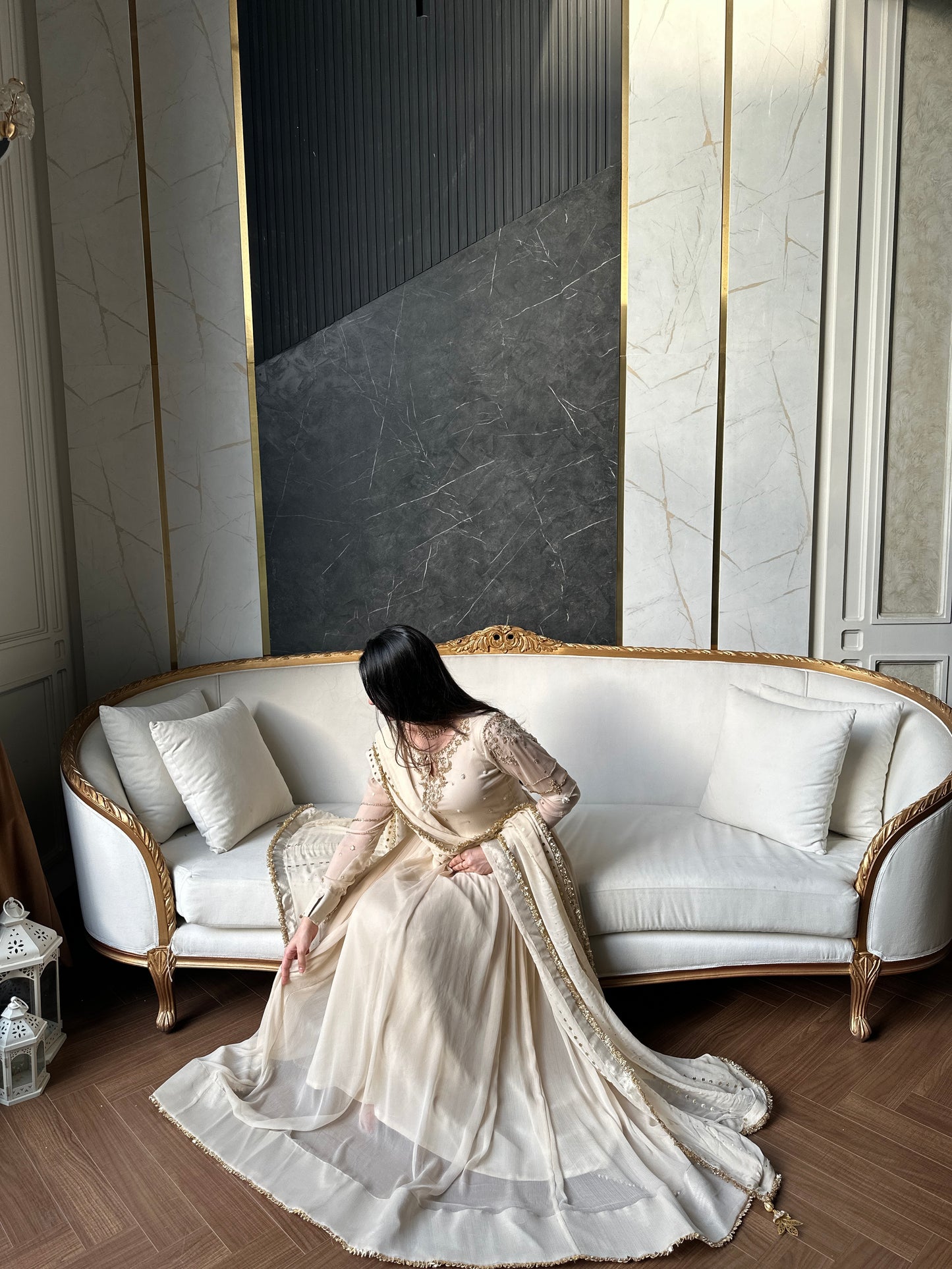 Minaal gold 🕊️ PRE ORDER