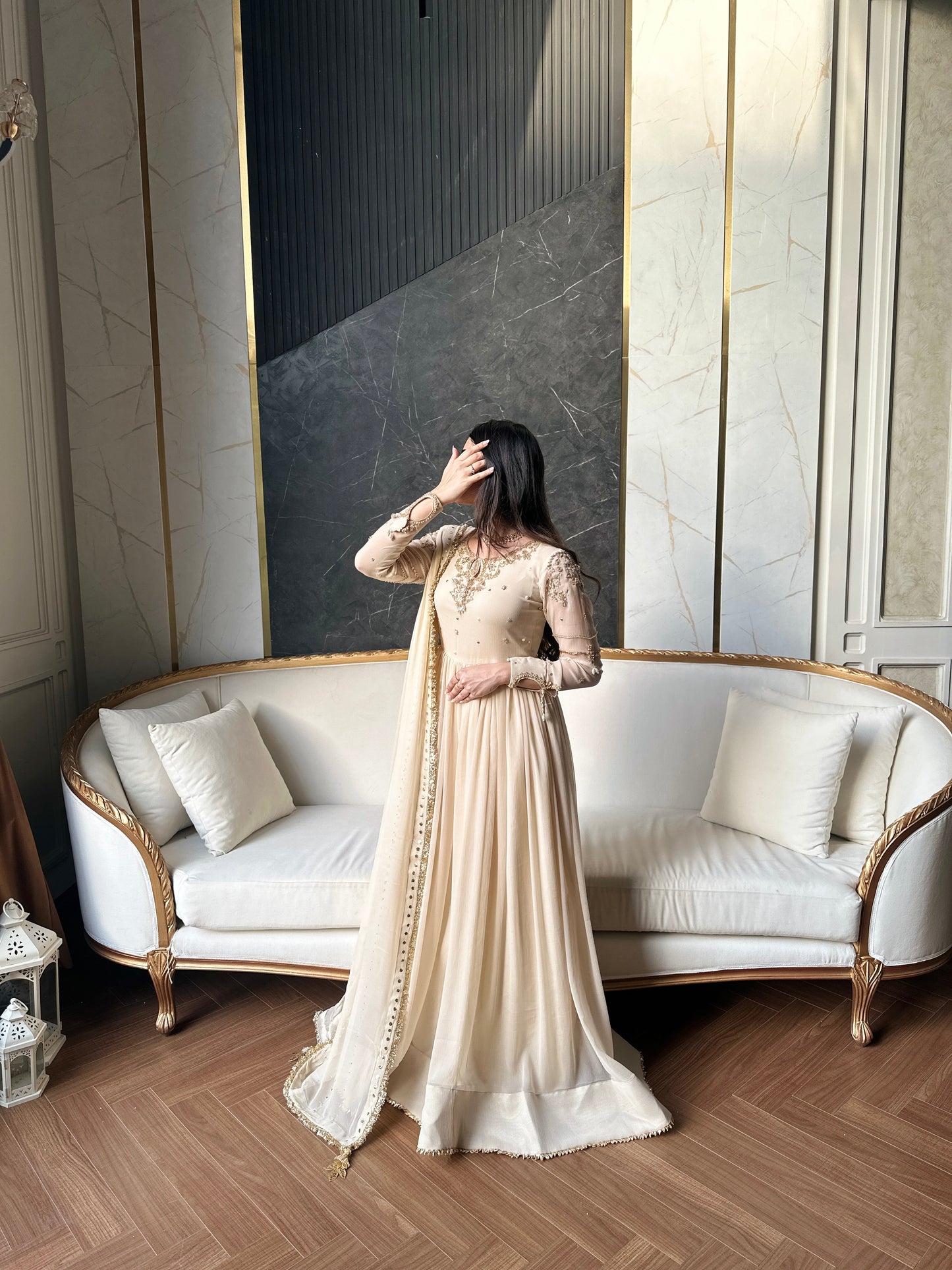 Minaal gold 🕊️ PRE ORDER