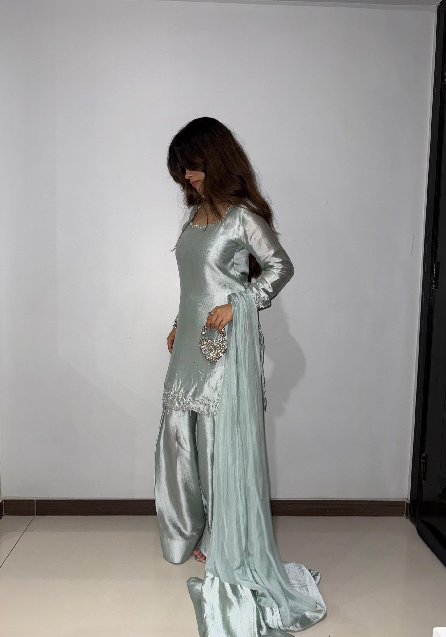 Minha mint farshi 🕊️
