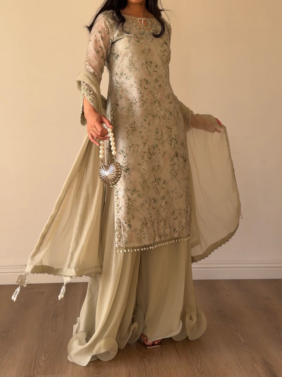 Meerab green 🕊️ PRE ORDER 6 WEEKS DELIVERY