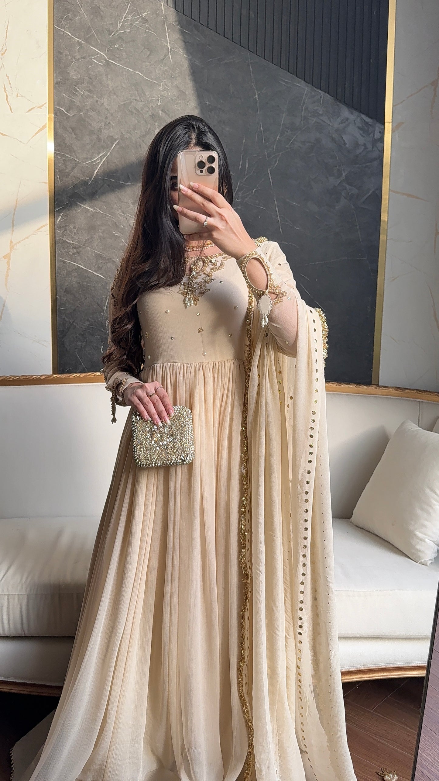 Minaal gold 🕊️ PRE ORDER