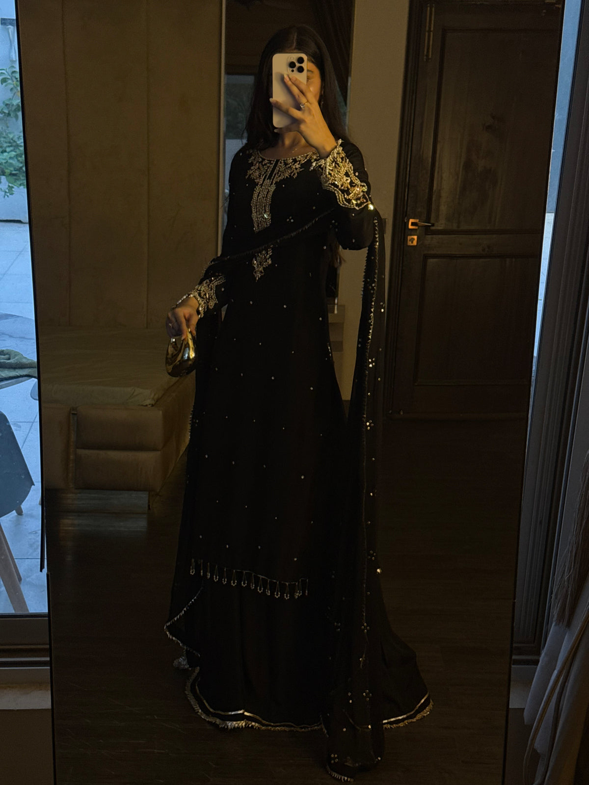 Sehrish black full sleeves 🕊️