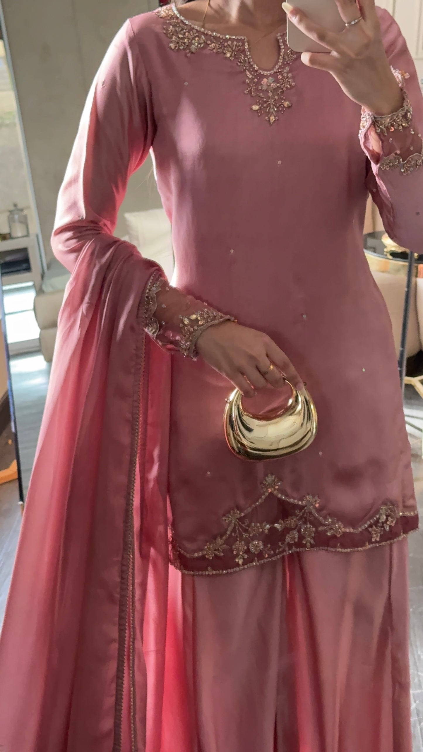 Mahnoor 🕊️ READY TO DISPATCH