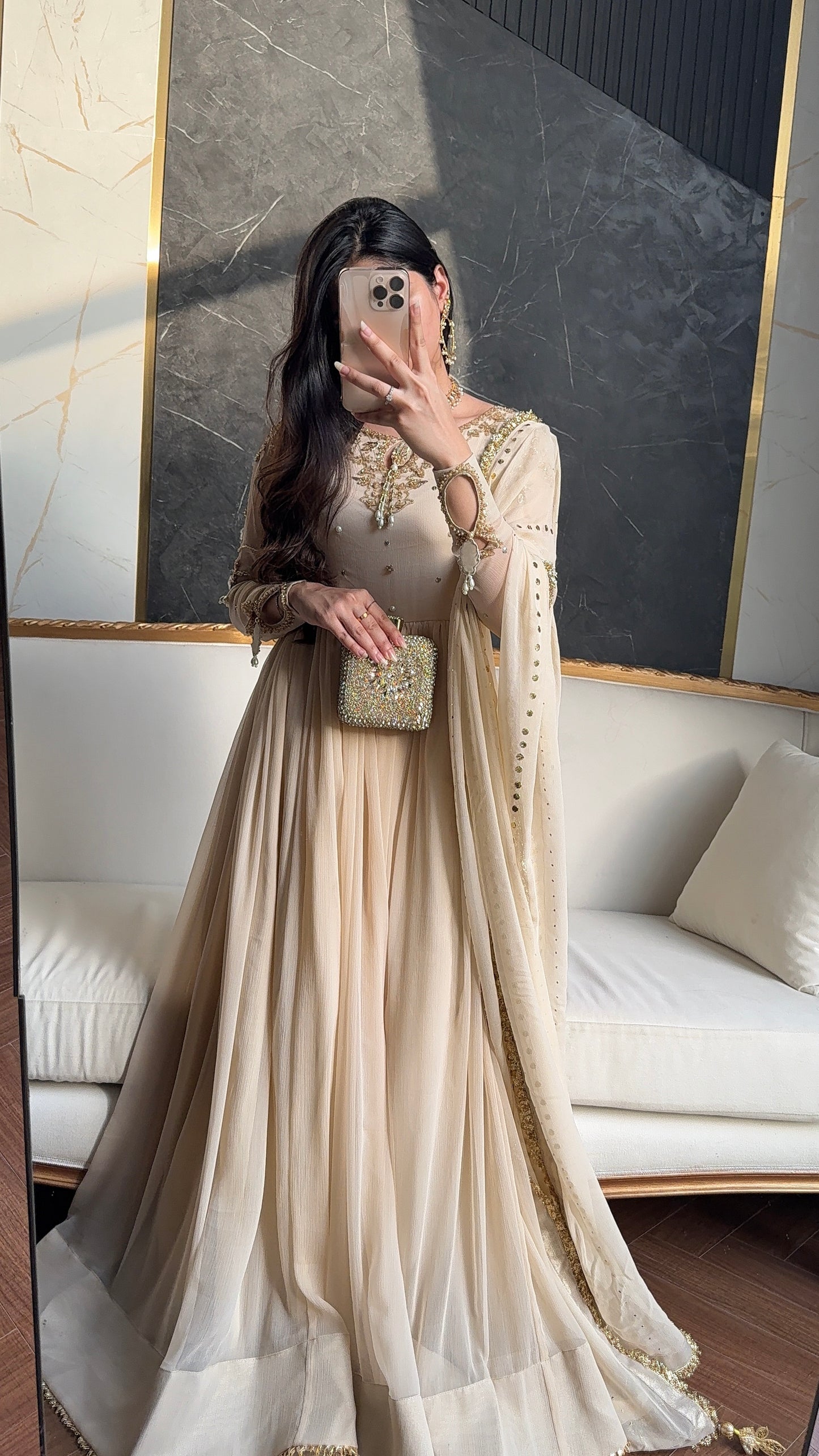 Minaal gold 🕊️ PRE ORDER