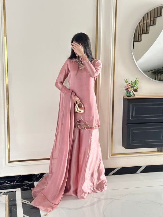 Mahnoor 🕊️ READY TO DISPATCH