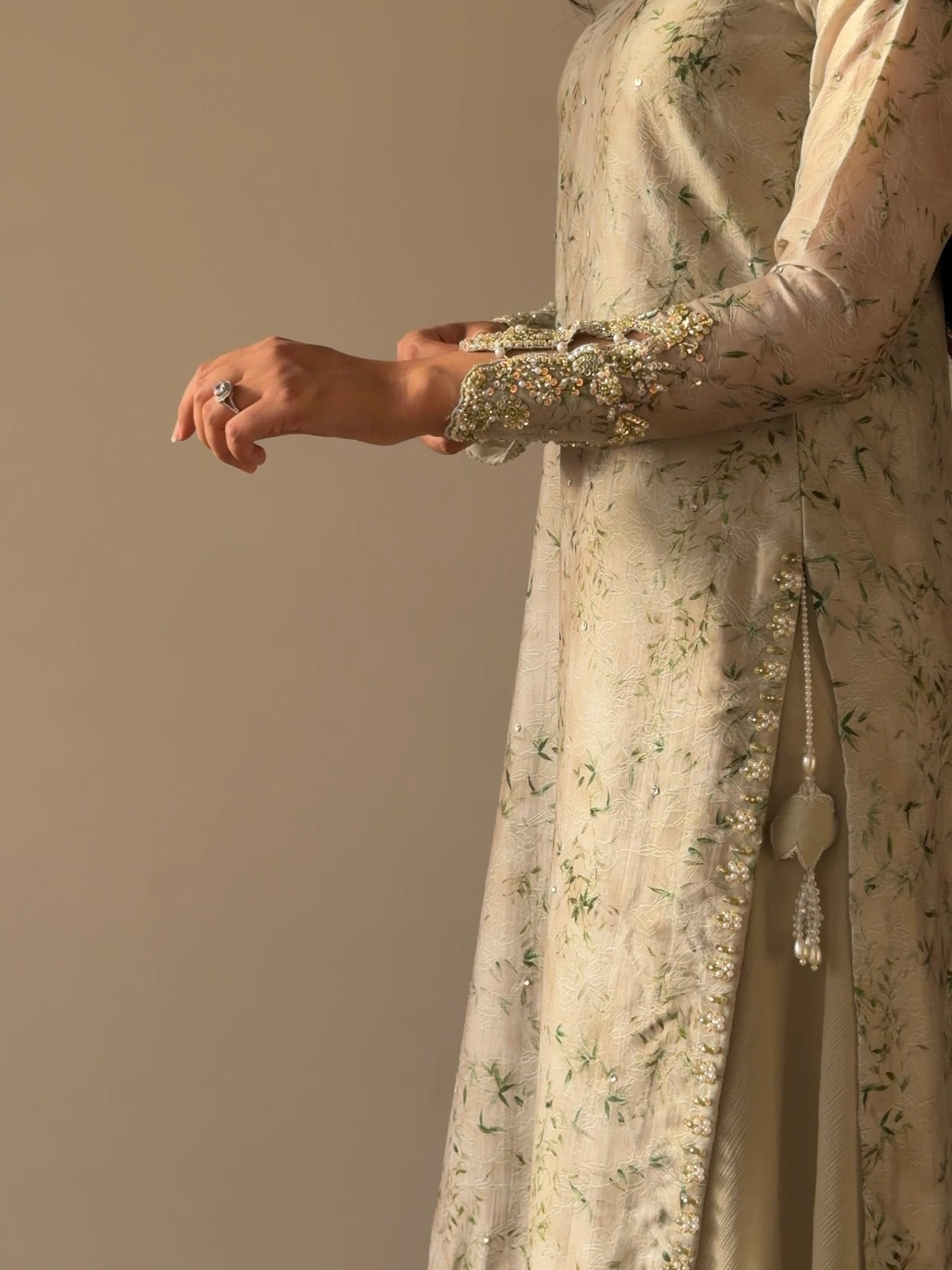 Meerab green 🕊️ PRE ORDER 6 WEEKS DELIVERY
